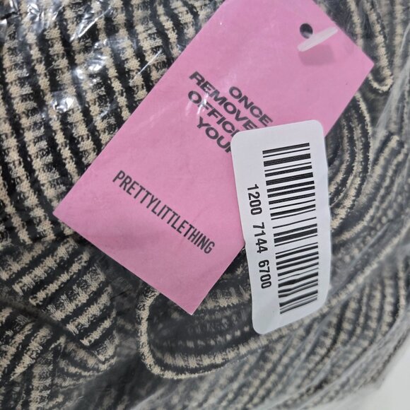 PrettyLittleThing Textured Bardot Flared Sleeve Shift Dress - Size UK 14 (US 10) - Picture 4 of 7